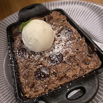 Kata Robata - Chocolate bread pudding - Sushi Bars Near Me - Houston, Texas