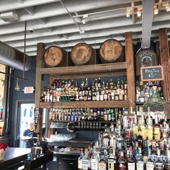 Eight Row Flint - Gastropubs Near Me - Houston, Texas