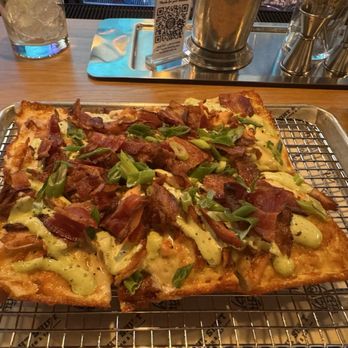 Night Shift Kitchen and Tap  - Chicken, bacon, ranch pizza...wow. So good! - Beer Bar Near Me - Natick, Massachusetts