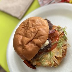 Burger Monger - Blaz'n Bacon Blue