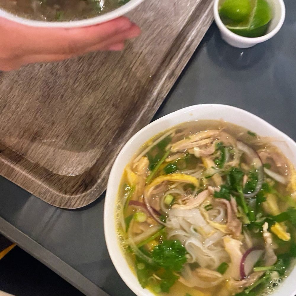 Lantern Vietnamese Kitchen - Vegan Pho - Large, Pho   Savory Beef Broth Soup - Large - Breakfast & Brunch Near Me - Rancho Cucamonga, California