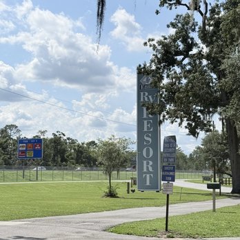 Eagle's Roost Rv Resorts - RV Parks Near Me - Lake Park, Georgia