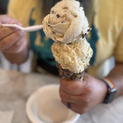 Burque Licks - Top is unholy cannoli, bottom is banana pudding