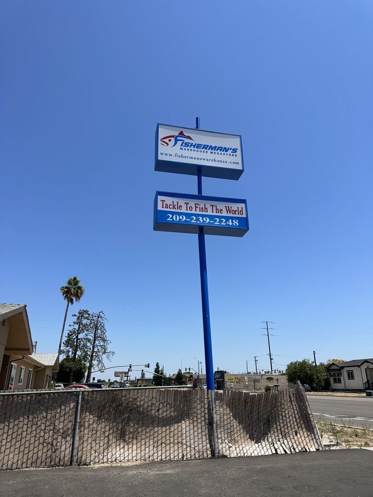 FISHERMAN’S WAREHOUSE Updated October 2024 49 Photos & 61 Reviews