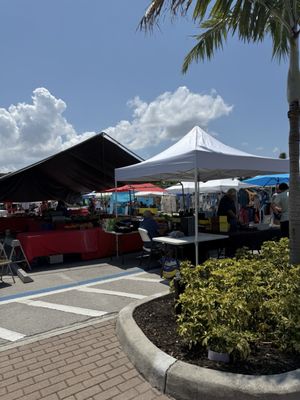 Cape Coral Farmers Market by null