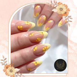 Lucy's Nails