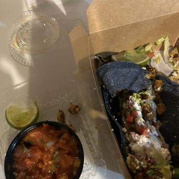 Los Compadres - 3 Street Style Blackened Chicken Tacos - Mexican Near Me - Fort Lee, New Jersey