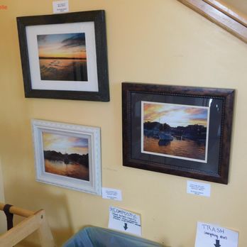 Earth's Harvest Kitchen & Juicery - Sandwiches Near Me - Dover, New Hampshire