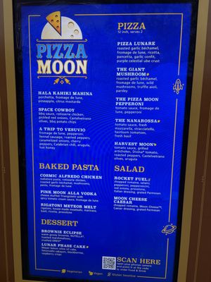 Pizza Moon by null