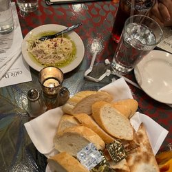 Caffe De Luca - Bread and bean dip