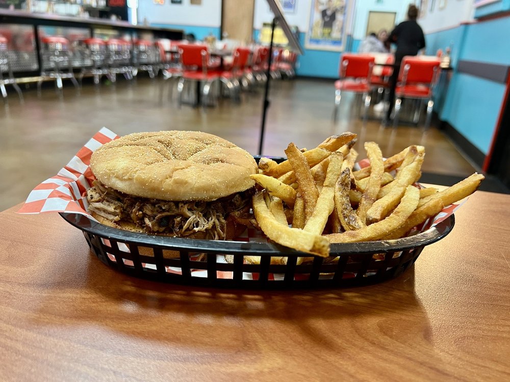 60’S CAFE & DINER 47 Photos & 62 Reviews 19358 SW Boones Ferry Rd