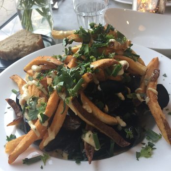 Ellie's - Moules frites - Breakfast & Brunch Near Me - Providence, Rhode Island Ellie's - Moules frites - Breakfast & Brunch Near Me - Providence, Rhode Island