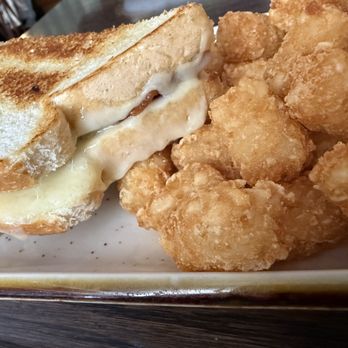 Jackson Drug - Grilled cheese+sourdough+white cheddar+bacon - American Near Me - Jackson, Wyoming Jackson Drug - Grilled cheese+sourdough+white cheddar+bacon - American Near Me - Jackson, Wyoming