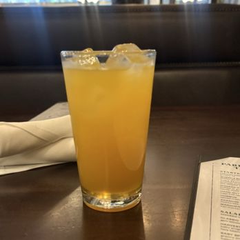 Park Avenue Tavern - American Near Me - New York, New York