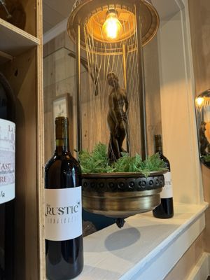 Tavola Rustica - Larkspur by null