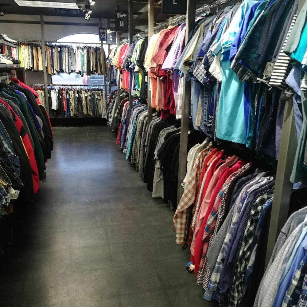 Uptown Cheapskate - Used, Vintage & Consignment Near Me - St. Joseph, Missouri Uptown Cheapskate - Used, Vintage & Consignment Near Me - St. Joseph, Missouri