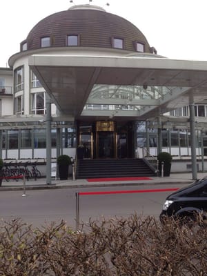 Parkhotel by null