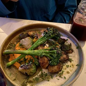 Mood Restaurant & Cafe - Giannone Chicken - Coffee & Tea Near Me - Boston, Massachusetts Mood Restaurant & Cafe - Giannone Chicken - Coffee & Tea Near Me - Boston, Massachusetts