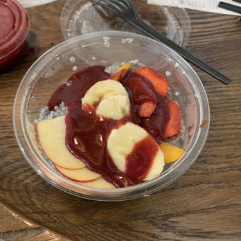 Café Green Gorilla - Chia pudding - Juice Bars & Smoothies Near Me - Geneva, GE Café Green Gorilla - Chia pudding - Juice Bars & Smoothies Near Me - Geneva, GE