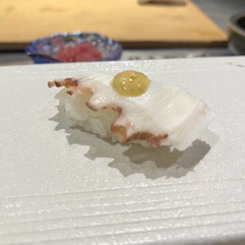 Sushi Kaji Restaurant - Sushi Bars Near Me - Etobicoke, Ontario Sushi Kaji Restaurant - Sushi Bars Near Me - Etobicoke, Ontario