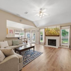 Aggieland Realtors - 3205 Neuburg