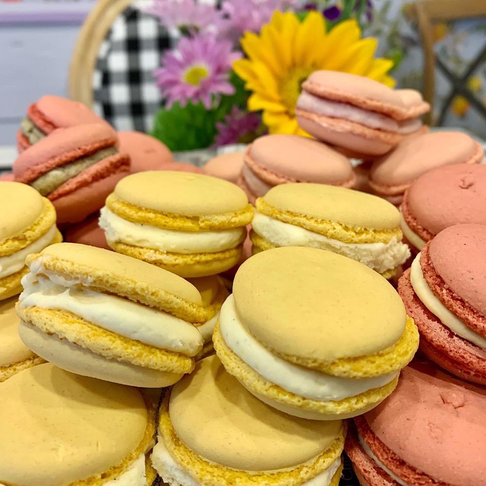 BouNom Café & Bakery