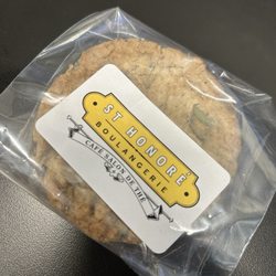 St Honoré Boulangerie - Trail mix cookie