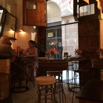 El Bitxo - Tapasbar - Tapas/Small Plates Near Me - Barcelona, B