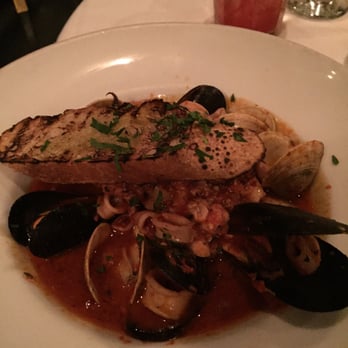 Craig's - Cioppino (shrimp, scallops, whitefish, clams, mussels, calamari, spicy red garlic broth) - American Near Me - West Hollywood, California