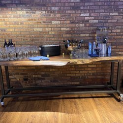 Broken Earth Winery