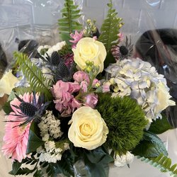 Capelo's Floral Design