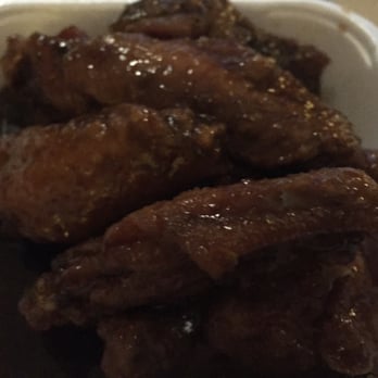 Duff's Famous Wings - Honey garlic - Chicken Wings Near Me - Toronto, Ontario Duff's Famous Wings - Honey garlic - Chicken Wings Near Me - Toronto, Ontario
