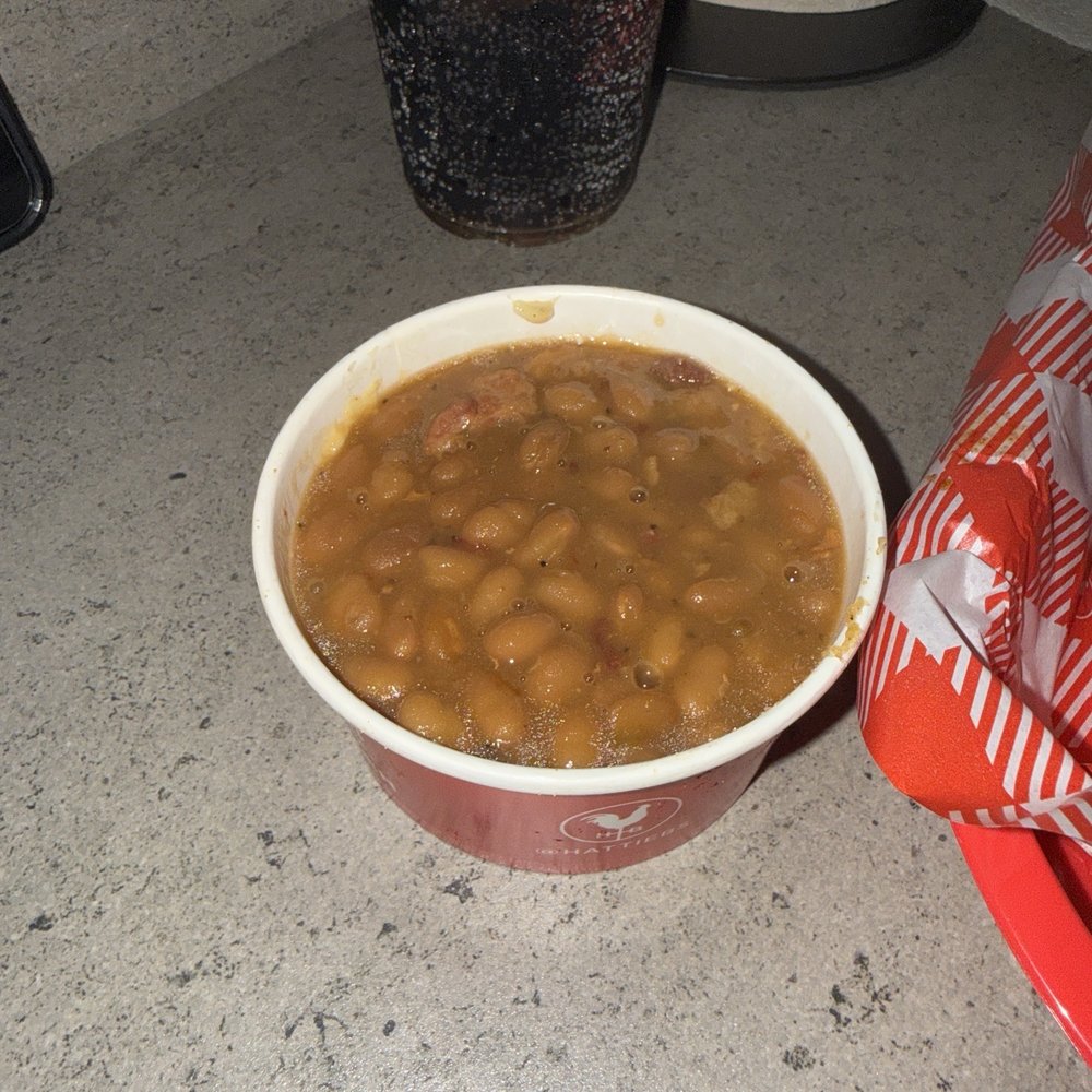 Hattie B's Hot Chicken - Austin - Domain NORTHSIDE - Delicious baked beans - Southern Near Me - Austin, Texas
