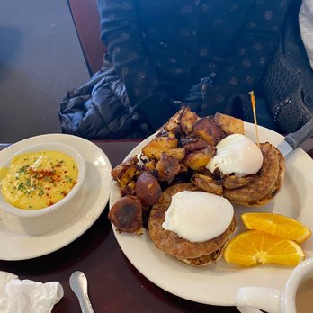 Memo's Restaurant & Catering - Eggs, sausage, home fries, hollandaise sauce, and orange slices - Coffee & Tea Near Me - West Springfield, Massachusetts Memo's Restaurant & Catering - Eggs, sausage, home fries, hollandaise sauce, and orange slices - Coffee & Tea Near Me - West Springfield, Massachusetts