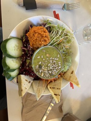 Aux Vivres Westmount by null