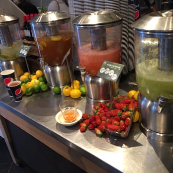 La Place - Cafes Near Me - Roermond, LI