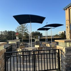 Culver's - Outdoor seating