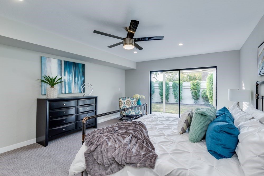 Slide of Los Angeles Roofing