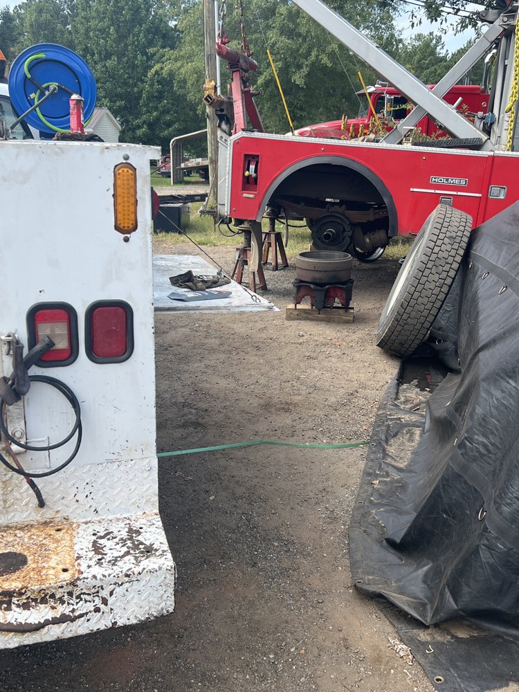 FOOTHILLS DIESEL AND HEAVY EQUIPMENT Updated September 2024 Easley, South Carolina Auto