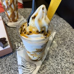 Hotel Chocolat - Passion fruit sundae