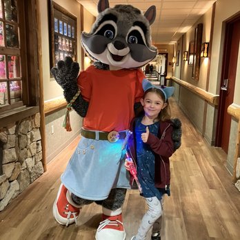 Great Wolf Lodge - Hotels Near Me - Niagara Falls, Ontario Great Wolf Lodge - Hotels Near Me - Niagara Falls, Ontario