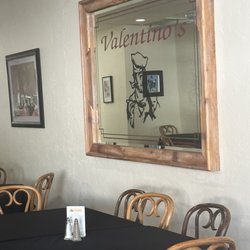 Valentino's Pizzeria - Family feel.