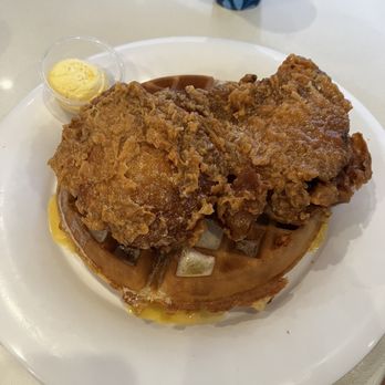Pancakes & Waffles - Chicken and waffles - Breakfast & Brunch Near Me - Honolulu, Hawaii Pancakes & Waffles - Chicken and waffles - Breakfast & Brunch Near Me - Honolulu, Hawaii