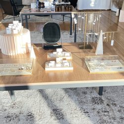 Studio Reverie - Jewelry and accessories