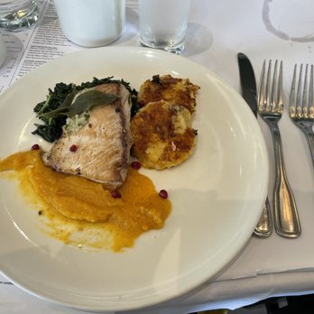 Skates On The Bay - 12/18/21 Mahi with Risotto Cakes - Seafood Near Me - Berkeley, California