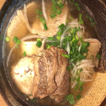 Broken Rice - Beef bone pho - Vietnamese Near Me - Honolulu, Hawaii Broken Rice - Beef bone pho - Vietnamese Near Me - Honolulu, Hawaii