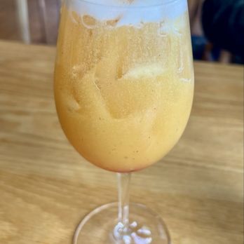 Peter Ott's on the Water - Ginger peach sangria - Seafood Near Me - Camden, Maine Peter Ott's on the Water - Ginger peach sangria - Seafood Near Me - Camden, Maine