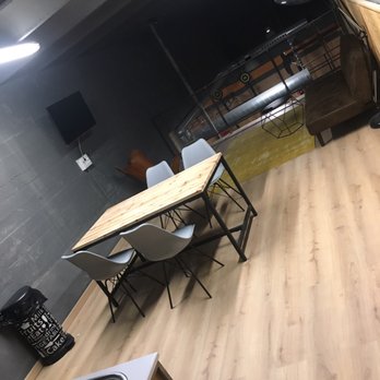 Alpha Link Crossfit - Lounge upstairs - Trainers Near Me - Barcelona, B