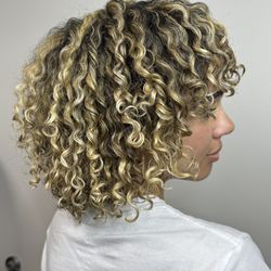 Brittany Simone Hair Studio - Full highlight + Curly cut & style