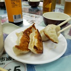 上海美味一品香菜館 - Fried dumplings 鍋貼